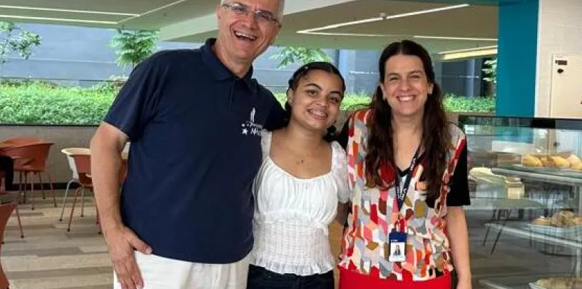 Dimitri, Ana Carolina e Camila