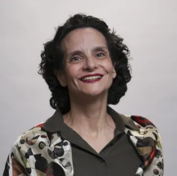 Elisa Rodrigues Alves Larroudé