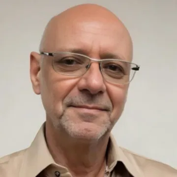 Professor Alexandre Bugelli