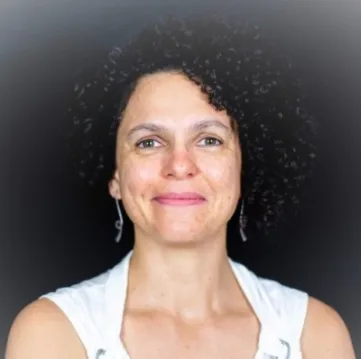 Tatiana Lemos Sandim