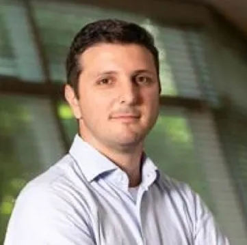 Gustavo Peternelli Abrell