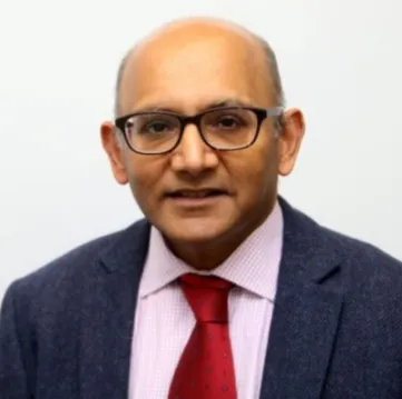 Khalid Nadvi