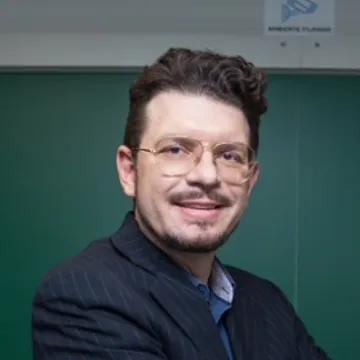 Rodolfo M. Strauss Nunes