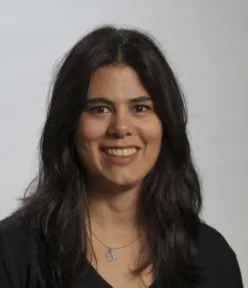 Lucia Salmonson Guimarães Barros