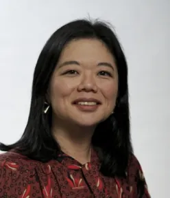 Claudia Emiko Yoshinaga