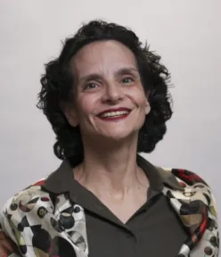 Elisa Rodrigues Alves Larroudé