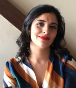 Flávia Castelhano