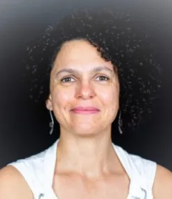 Tatiana Lemos Sandim
