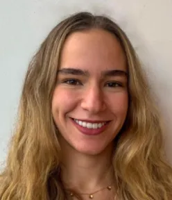 Julia Pollo