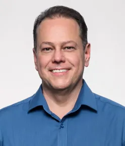 Adrian Kemmer Cernev