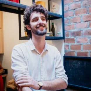 Caio Coradi Momesso